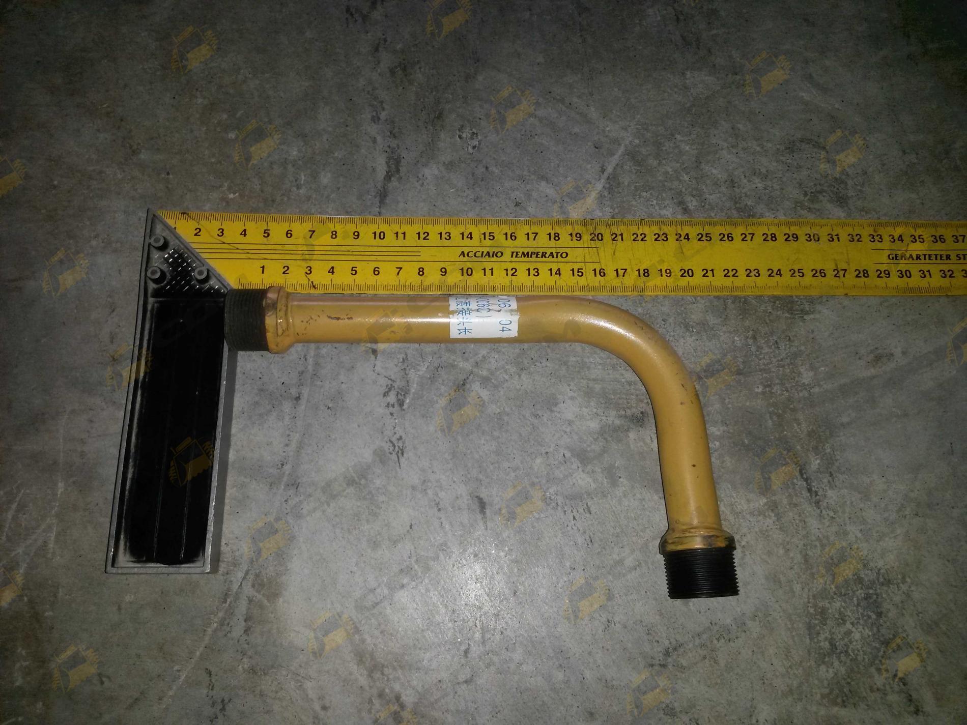 Трубка подачи масла в цилиндр поворота (уголок) CDM855 LG855.06.04