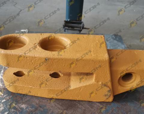 Адаптер наконечника ковша болтовое крепление LG855/ZL50NC новая модель L855N.22.50-001